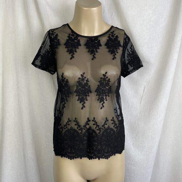 Forever 21 Tops - Black Sheer Mesh Knit Lace T Shirt Scalloped Hem Forever 21 Size Small